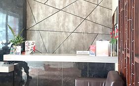 Urbanview Hotel Harapan Palopo
